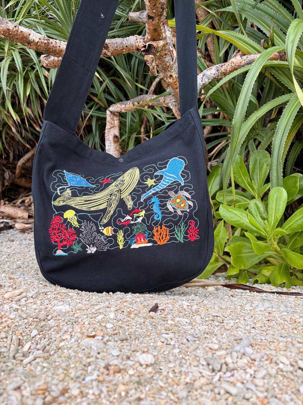 Nautical Beach Bag Embroidered Tote Bag 20L | Ocean Life Canvas Shoulder Bag | Coastal Vacation Tote