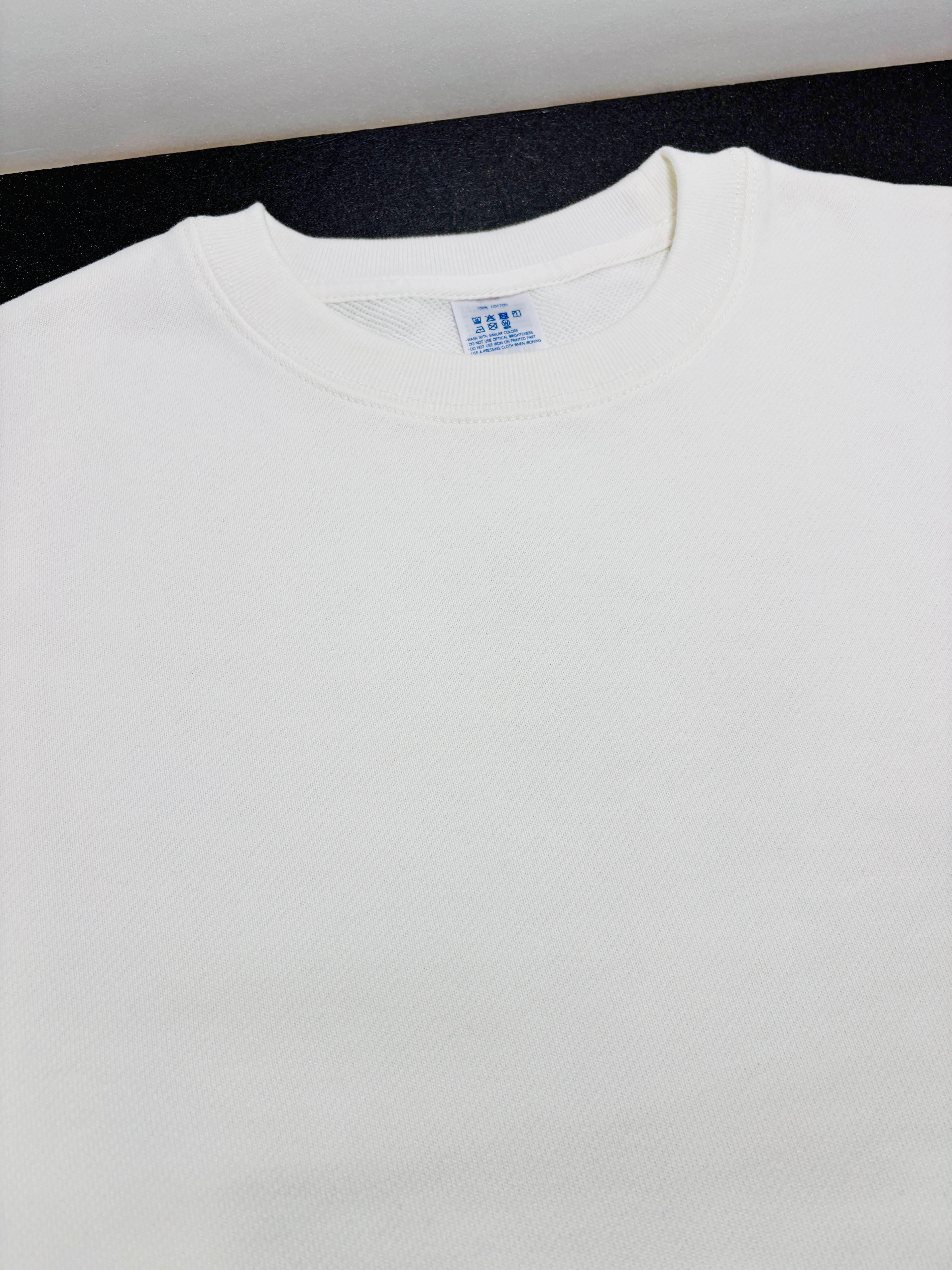 Chureito Fuji Pagoda Landscape | Embroidered 450GSM Heavyweight Sweatshirt