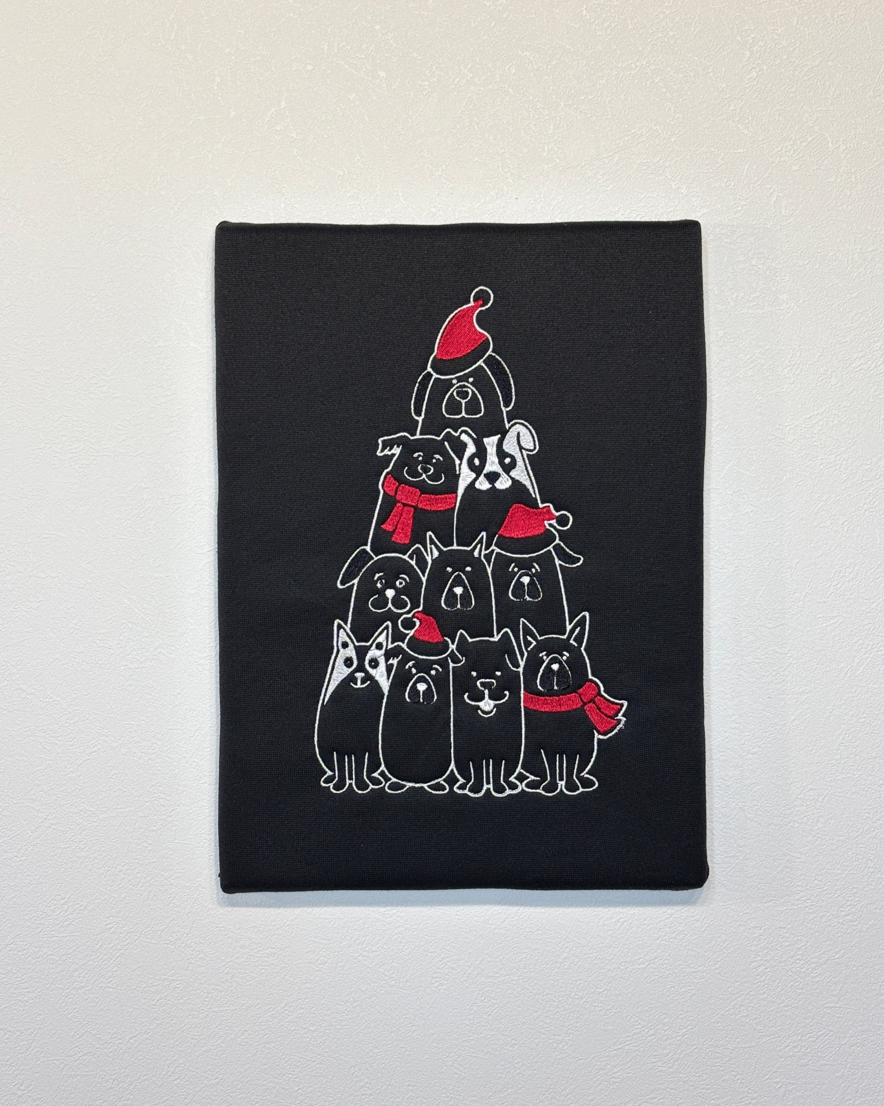クリスマス 犬好き ホリデー クリスマスツリー 刺繍 壁飾り キャンバスフレーム