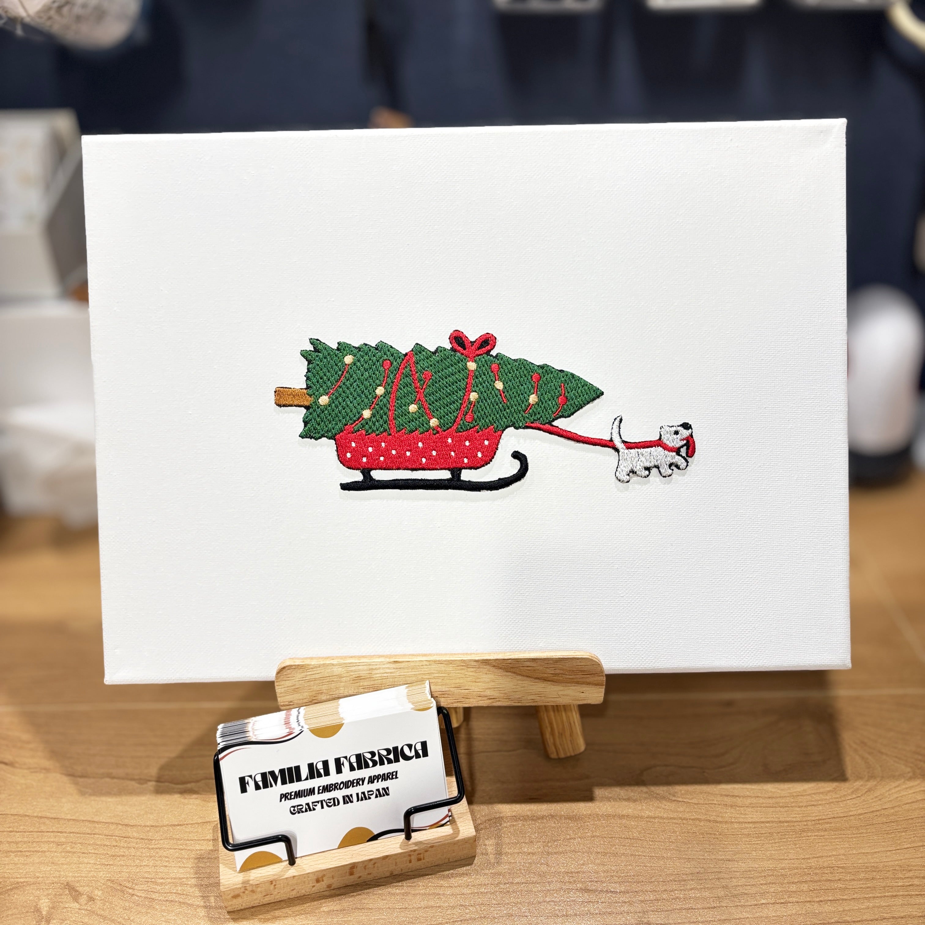 クリスマスを祝うかわいい犬の刺繍壁装飾キャンバスフレーム