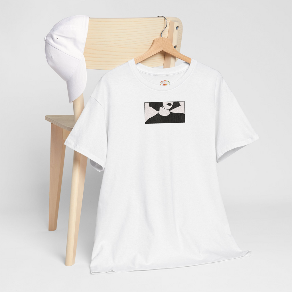 モダンな女性用シルエット刺繍パーカー | スウェットシャツ | Tシャツ