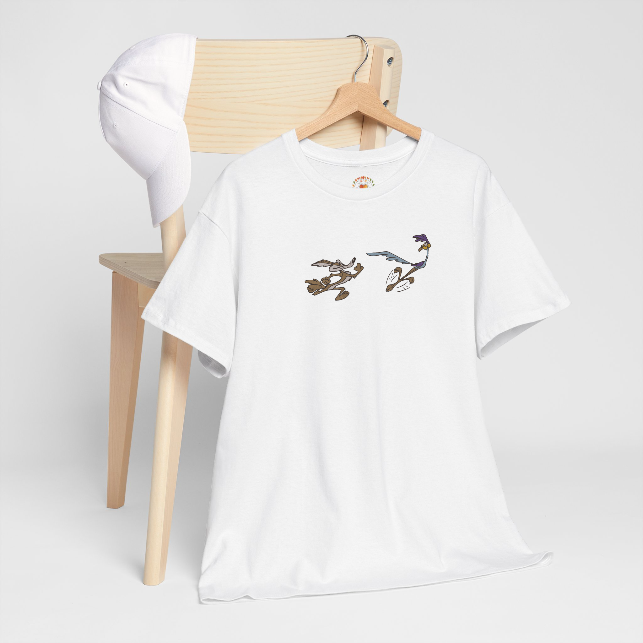 90s Cartoon The Road Runner Show Embroidery Hoodie | Sweatshirt | T-shirt