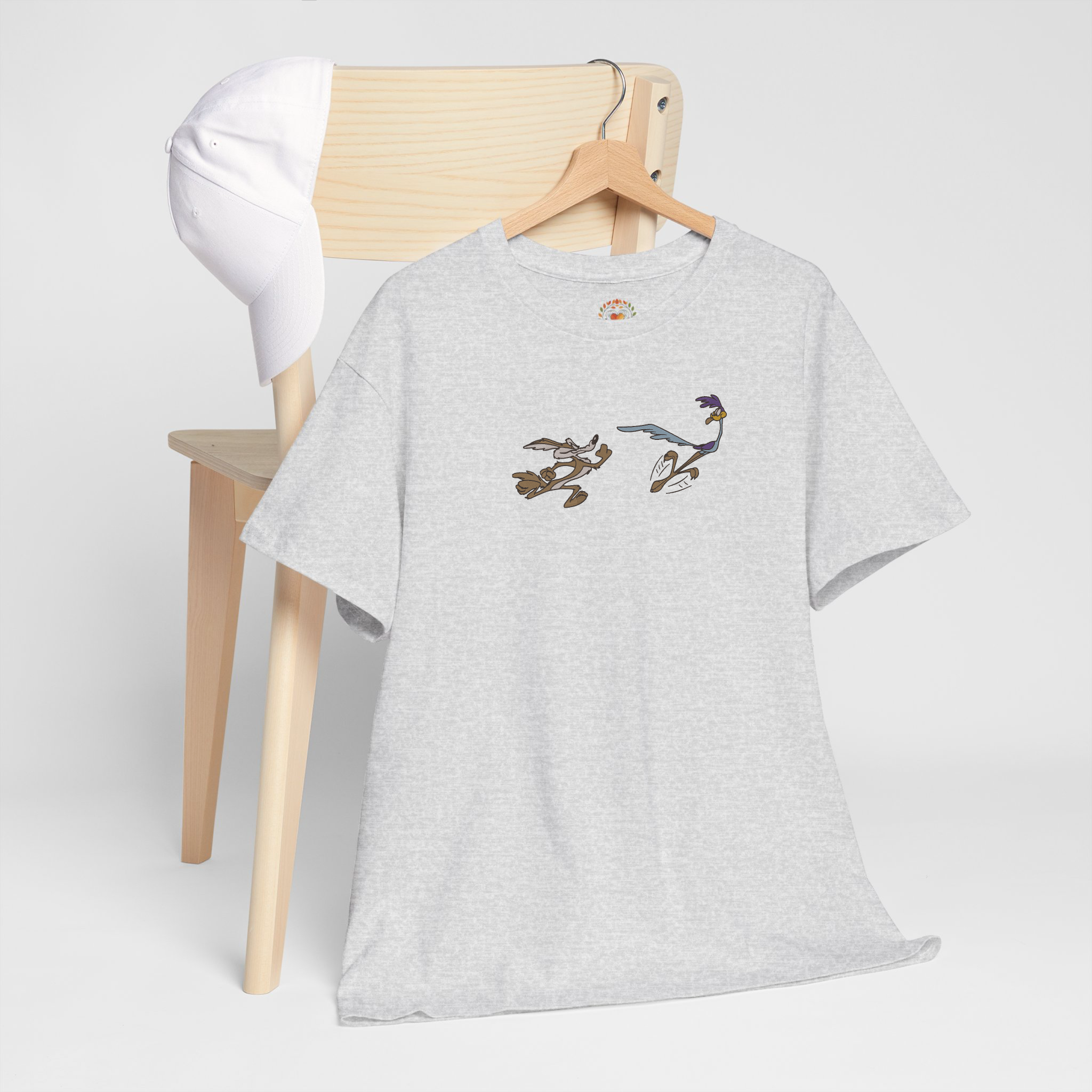 90s Cartoon The Road Runner Show Embroidery Hoodie | Sweatshirt | T-shirt