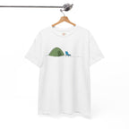 ミニマルなキャンプサイトテントとチェアの刺繍パーカー | スウェットシャツ | Tシャツ